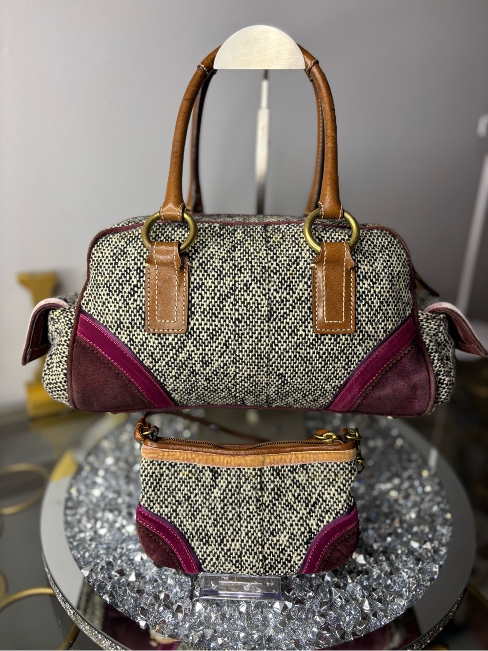 Coach 2005 vintage Soho Tweed Y2K Swarovski Bow satchel w/matching wristlet GUC - Picture 5 of 17